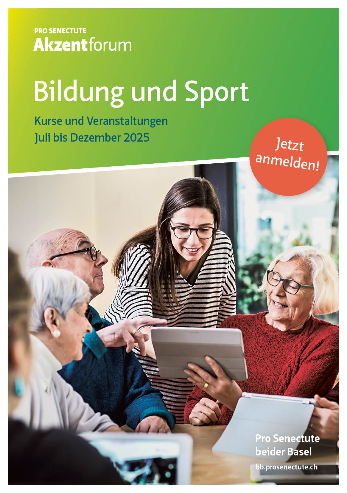 Titelblatt Bildung und Sport Kursprogramm vom Juli bis Dezember 2025